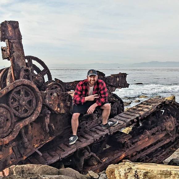 Profile Picture of Matt Burkinshaw (@mburkinshaw) on Poshmark