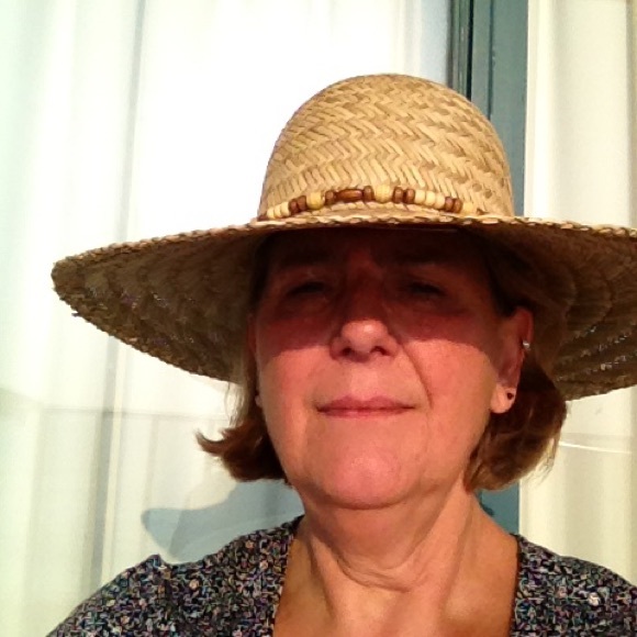 Profile Picture of Bonnie Yagle (@blyagle) on Poshmark