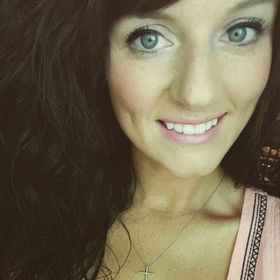 Profile Picture of Haley Ognenovski (@blumeha) on Pinterest