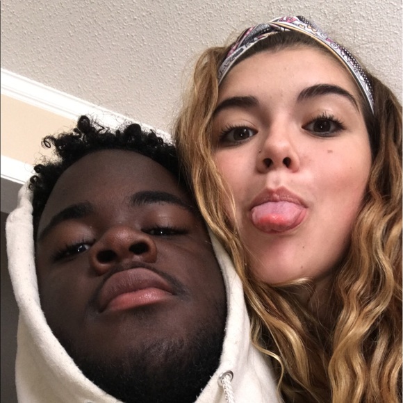Profile Picture of Maceo Mendonca (@nolimitmaceo) on Poshmark