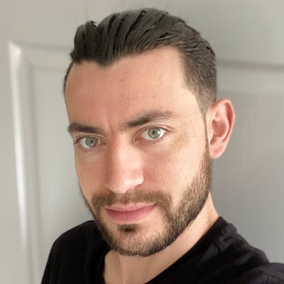 Profile Picture of Michael Hoare (@MickeyTV) on Twitter