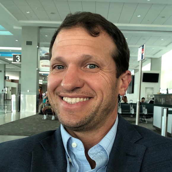 Profile Picture of Jonathan Brockmann (@jmbrockmann) on Poshmark