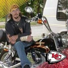 Profile Picture of Charles Christopher (@charleschristopherbrown) on Tiktok