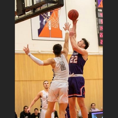 Profile Picture of Sam Allen (@SportsManSam42) on Twitter