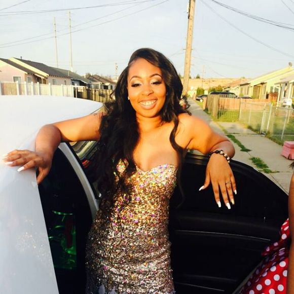 Profile Picture of Armeka Iford (@armeka) on Poshmark