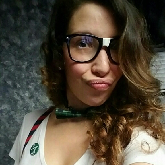 Profile Picture of Andreya Enneking (@dreya0507) on Poshmark