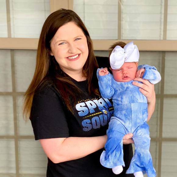 Profile Picture of Emily Wisby (@emilywisby) on Poshmark