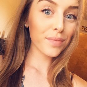 Profile Picture of Taylor Thacker (@tayylloorrr) on Pinterest