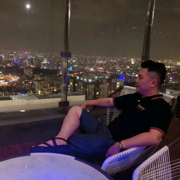 Profile Picture of Terrence (@terrence_huang) on Tiktok