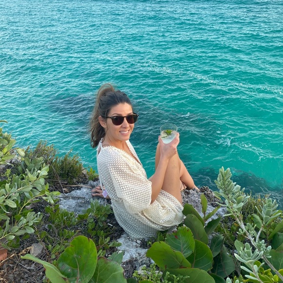 Profile Picture of Sarah Harris (@sharri58) on Poshmark