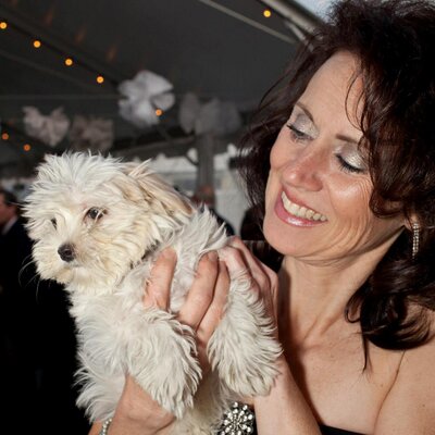 Profile Picture of Cindy Gendron (@cindygendron) on Twitter