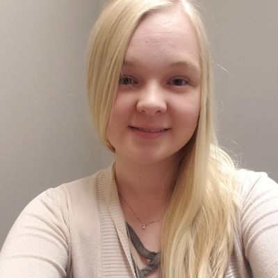 Profile Picture of Natalie Hyland (@NatalieRene13) on Twitter