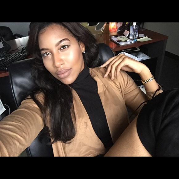 Profile Picture of Paige Horton (@phorton2) on Poshmark