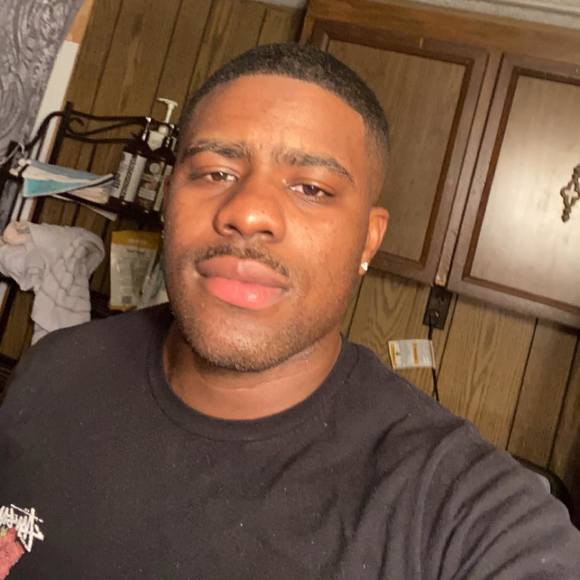Profile Picture of Nicholas Evans (@treman27) on Poshmark