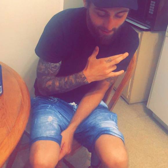 Profile Picture of James Bearden (@jbearden420) on Poshmark