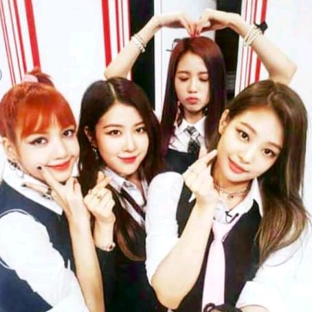 Profile Picture of blackpink (@dorisdullah) on Tiktok