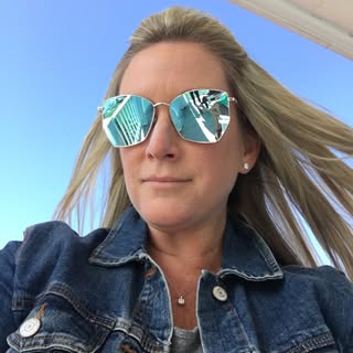 Profile Picture of Jen Ball (@jenball_) on Instagram