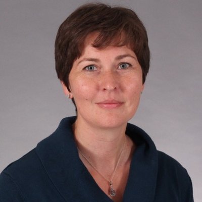 Profile Picture of Sarah Wolfe (@SarahWolfePhD) on Twitter