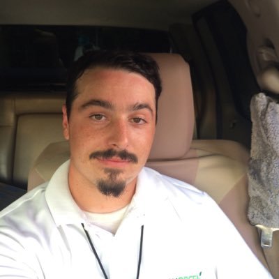 Profile Picture of Brent Albert (@redgreenhazel) on Twitter