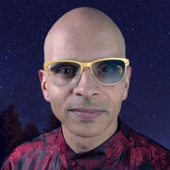 Profile Picture of Simon Amarasingham (@simonrumi) on Poshmark