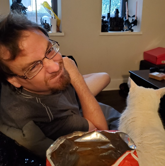 Profile Picture of Colleen Fauhl (@dragonfairy100) on Poshmark