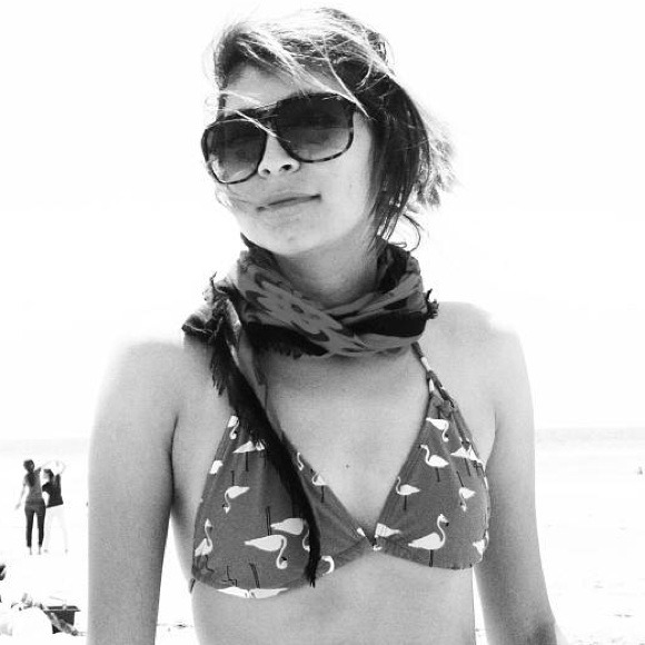 Profile Picture of Daisy Pliego (@myfashonu) on Poshmark