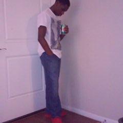 Profile Picture of Darius Hines (@djcrvck) on Twitter