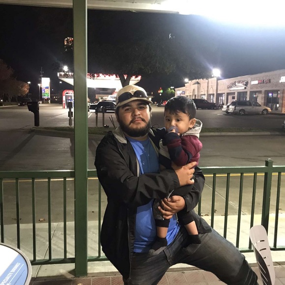 Profile Picture of Jonathan Salinas (@magojon) on Poshmark