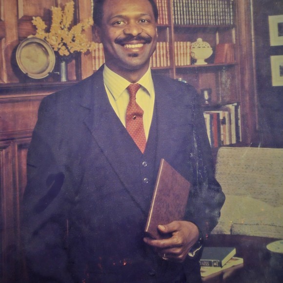 Profile Picture of John Linder (@linder8912) on Poshmark