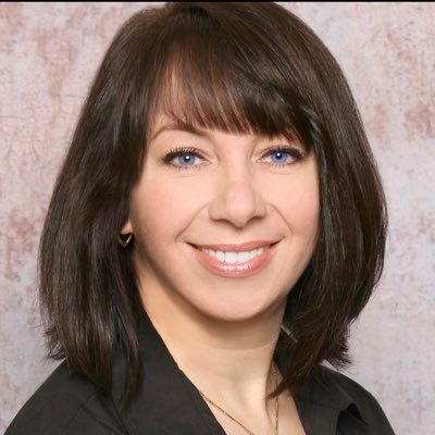 Profile Picture of Julia_Pugliese_Realtor (@PuglieseRealtor) on Twitter
