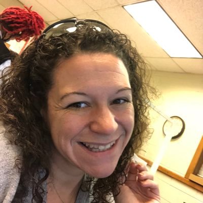 Profile Picture of Jennifer Weinberg (@Jennife54908418) on Twitter