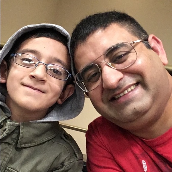 Profile Picture of Adnan Ahmad (@adnan1284) on Poshmark