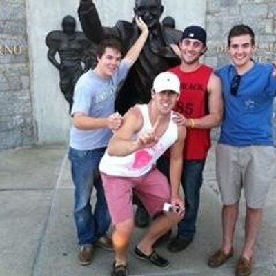 Profile Picture of Peter Russo (@dikembemotumbro) on Twitter