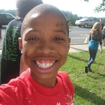 Profile Picture of Daryl Khairi Waller (@Jimmiejohnson5) on Twitter