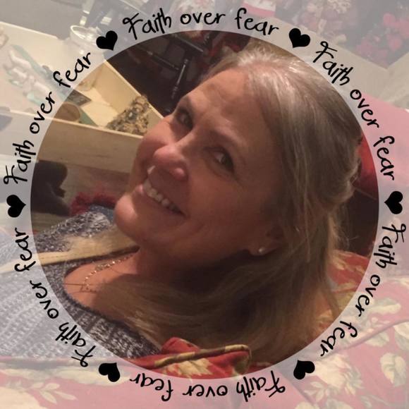Profile Picture of Pam Barnett (@pambarnett64) on Poshmark