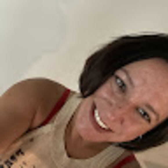 Profile Picture of Sherri Mccovey (@mccoveys) on Poshmark