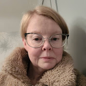 Profile Picture of Joanne Casey (@joannemcasey) on Youtube