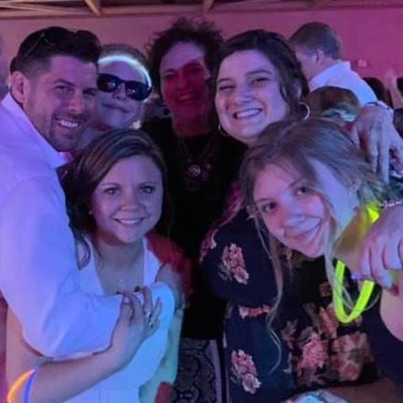 Profile Picture of Deborah Reilly (@debryelee) on Poshmark