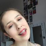 Profile Picture of Katie Twigg (@makeupbykatietwigg) on Instagram