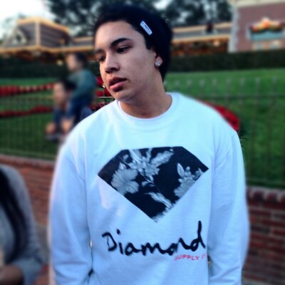 Profile Picture of . (@adamblancas01) on Twitter