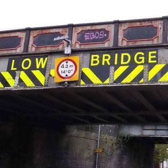 Profile Picture of LichfieldBridge  🛤 🌉 🚛 (@LichfieldBridge) on Twitter