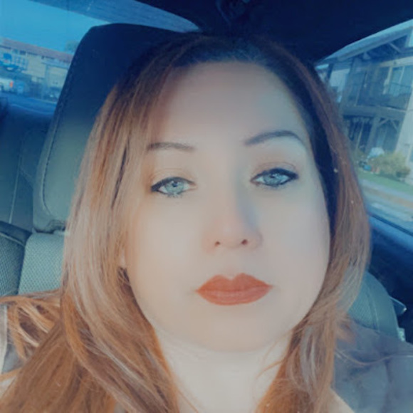 Profile Picture of Ruby Almanza (@rubyalmanza151) on Poshmark