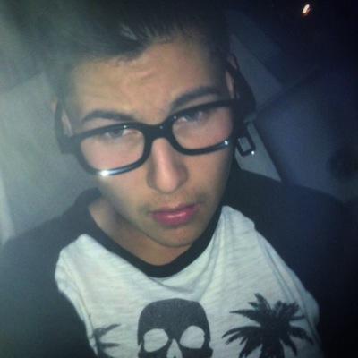 Profile Picture of Moises Galvez (@moisesgalvez27) on Twitter