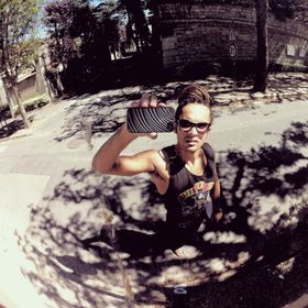 Profile Picture of Reda Rajraji (@dreadji) on Pinterest