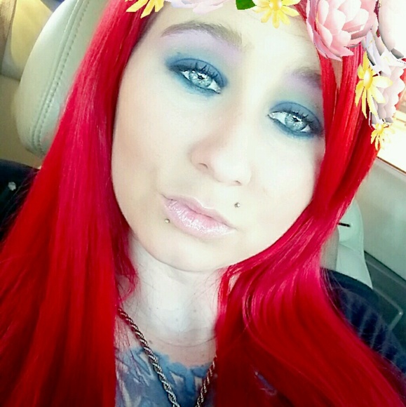 Profile Picture of Chasity Huff (@snukbaby) on Poshmark