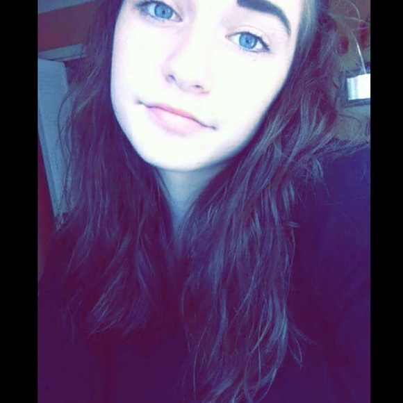 Profile Picture of Page Crider (@pagecrider15) on Poshmark