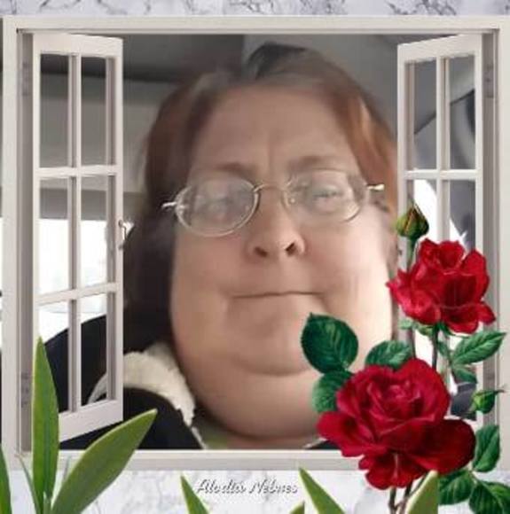 Profile Picture of Roberta Roberts (@roberta_roberts) on Poshmark