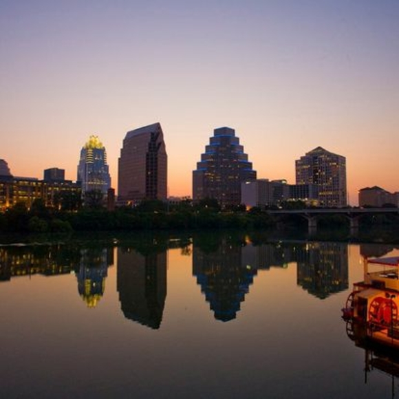 Profile Picture of Ladislao Vazquez (@ladislao1224) on Poshmark