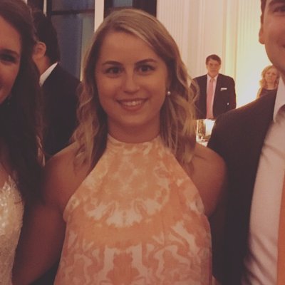 Profile Picture of Lauren McDaniel (@laurenmcd911) on Twitter