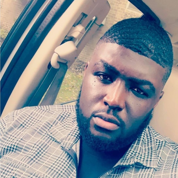 Profile Picture of Calvin Sims (@calvinsims945) on Poshmark